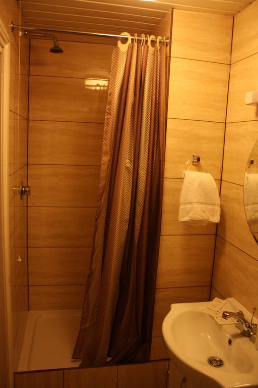 картинка Apollo Hotel London bathroom фото Apollo Hotel London bathroom